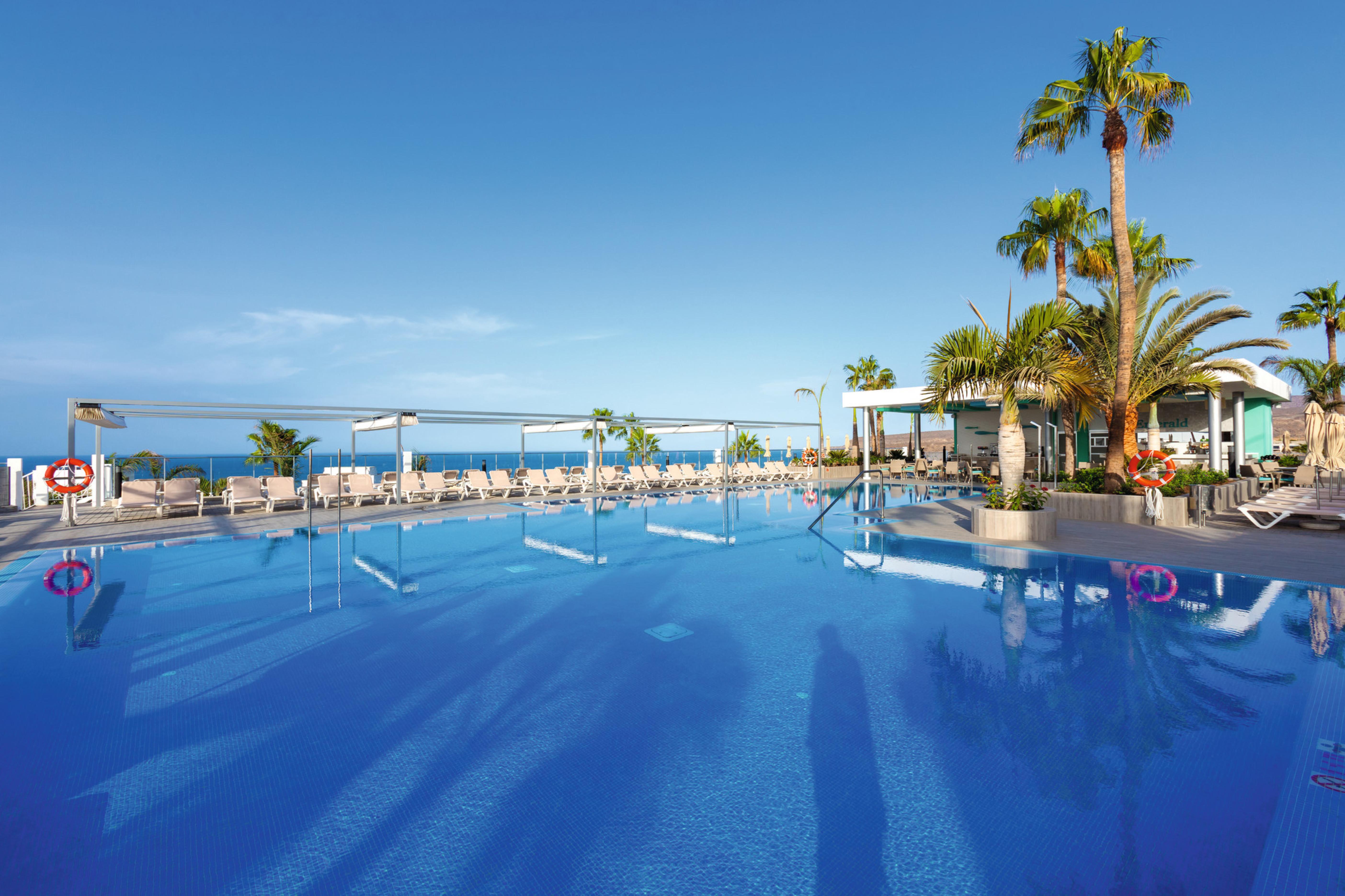 Riu Vistamar Hotel Puerto Rico  Exterior photo