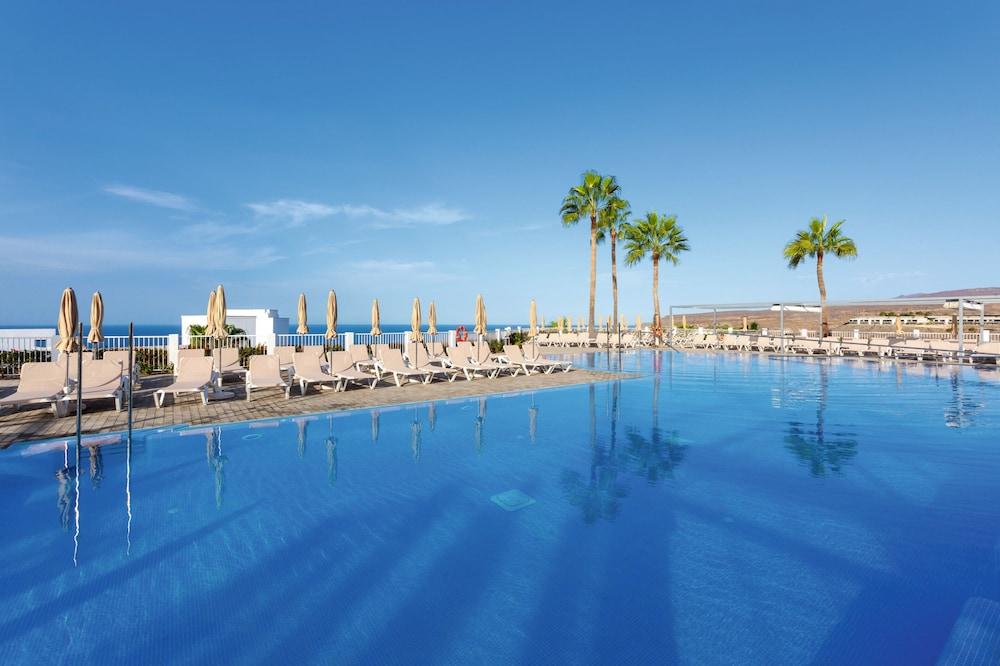 Riu Vistamar Hotel Puerto Rico  Exterior photo